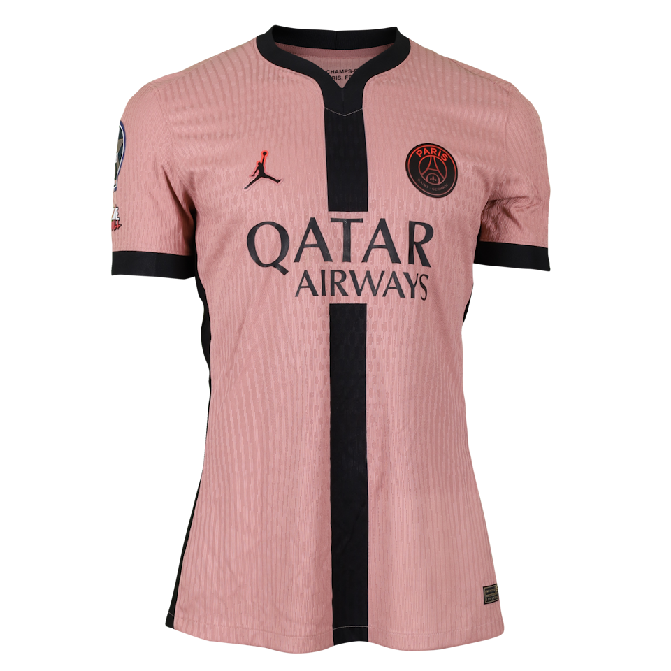 Désiré Doué Paris Saint-Germain shirt