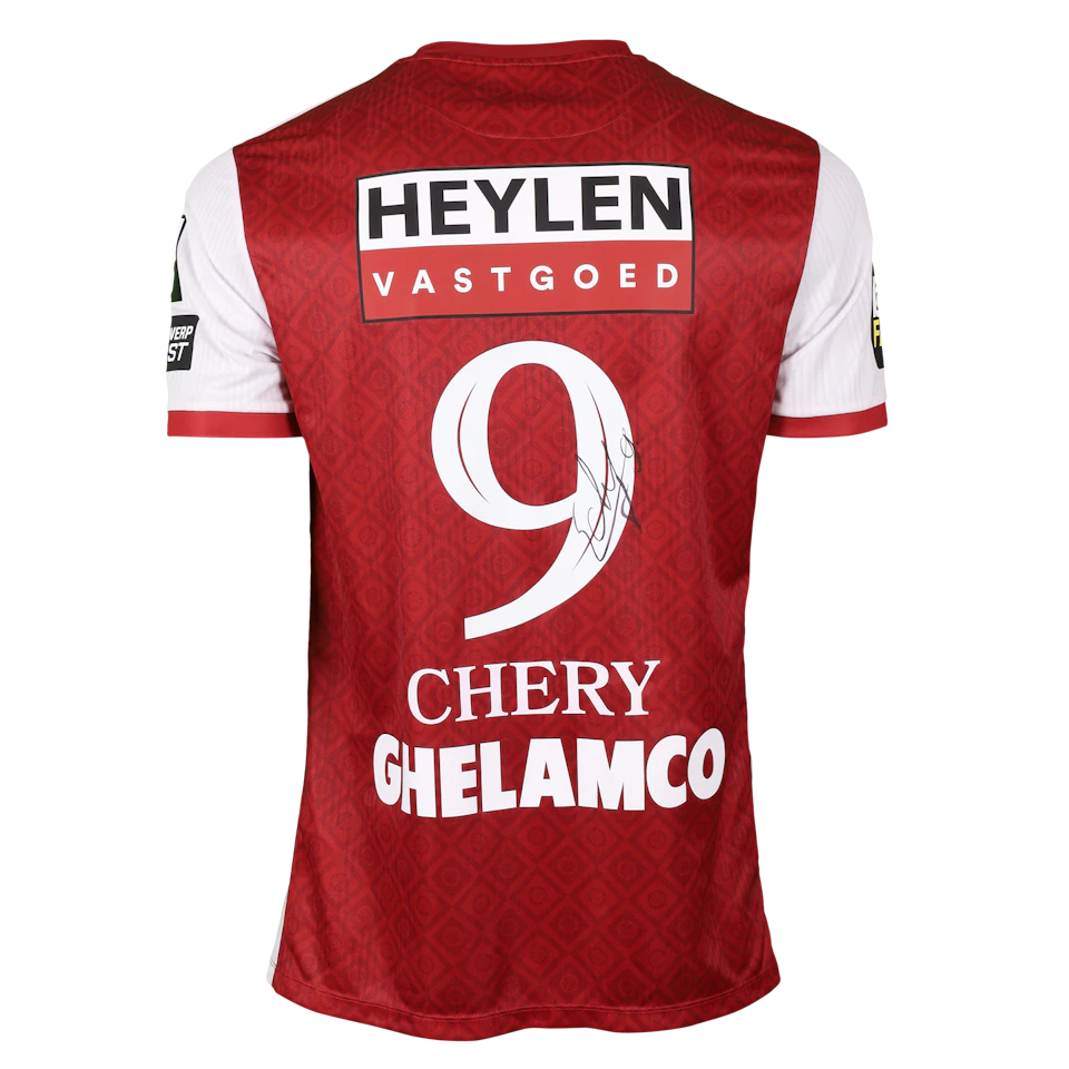 来自Royal Antwerp FC的Tjaronn Chery球衣