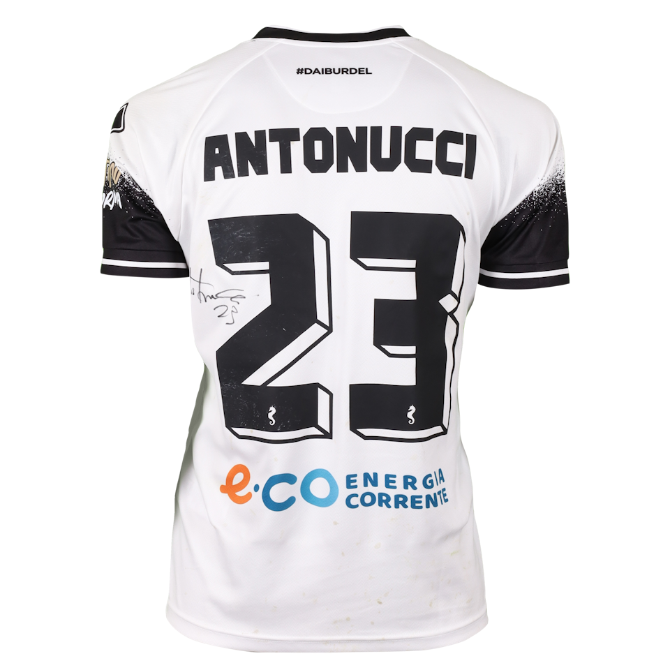 Mirko Antonucci Cesena forması
