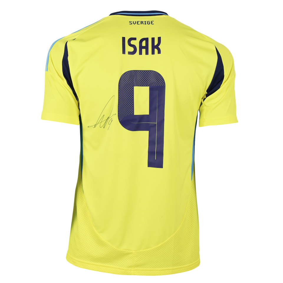 Alexander Isak Sweden shirt