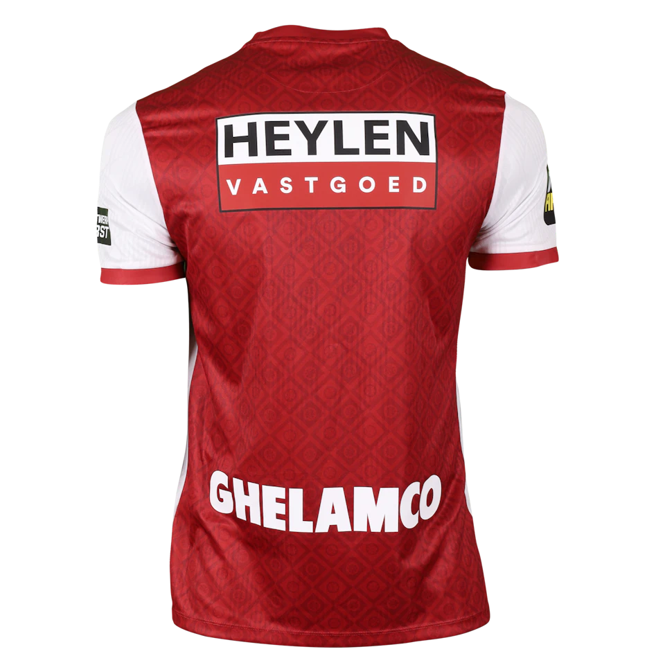 Squad Signed Shirt - 1