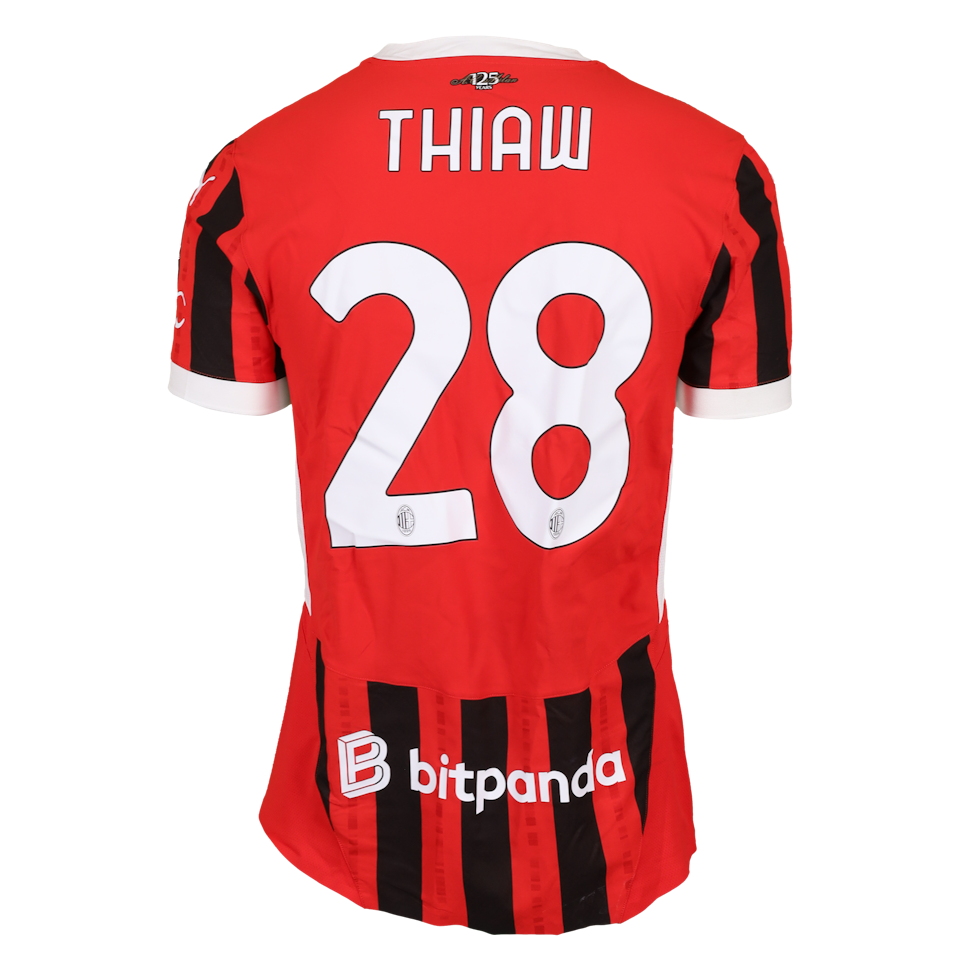 AC Milan 팀의 Malick Thiaw 셔츠