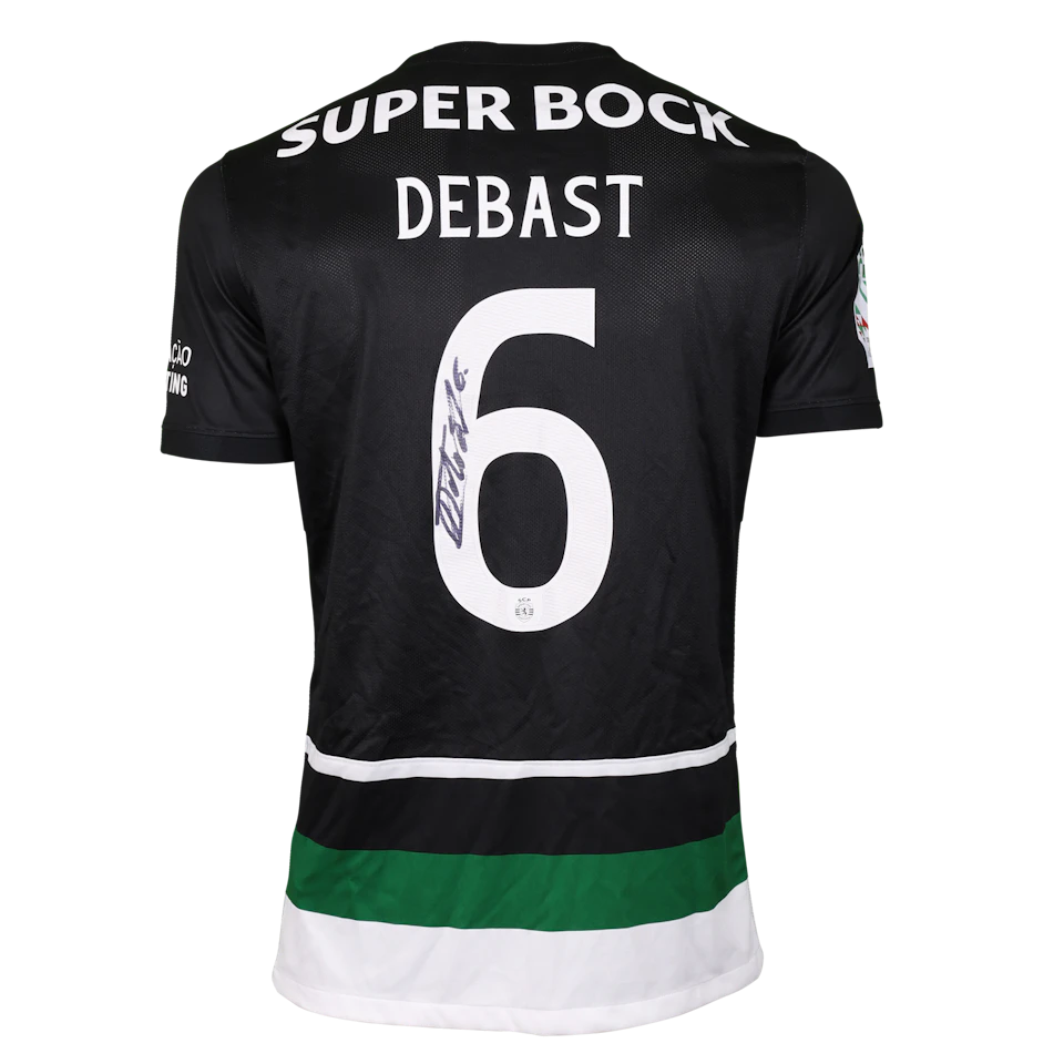 Zeno Debast Sporting CP shirt