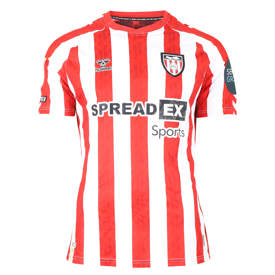 Luke O'Nien Sunderland shirt