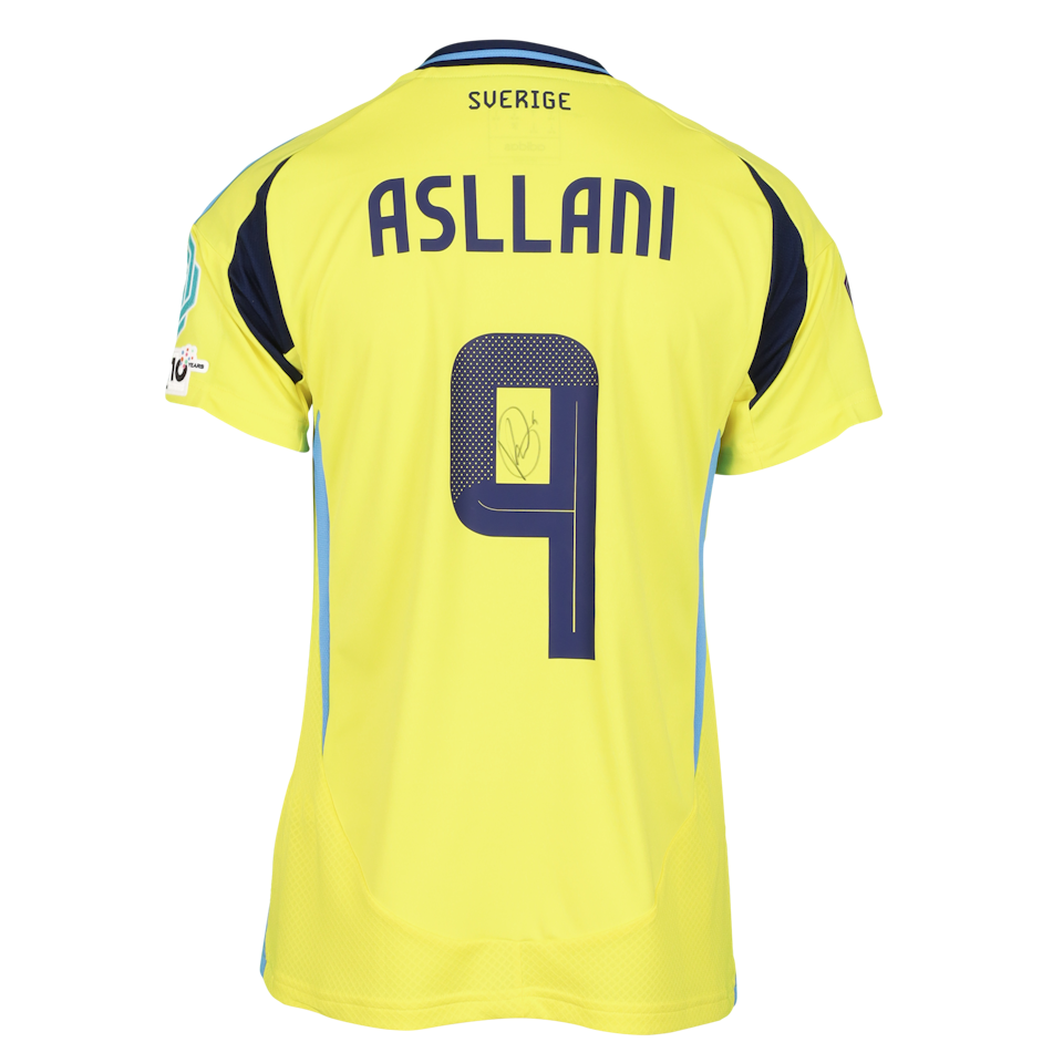 Kosovare Asllani Sweden W shirt