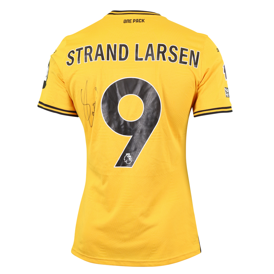 Jørgen Strand Larsen Wolverhampton Wanderers shirt