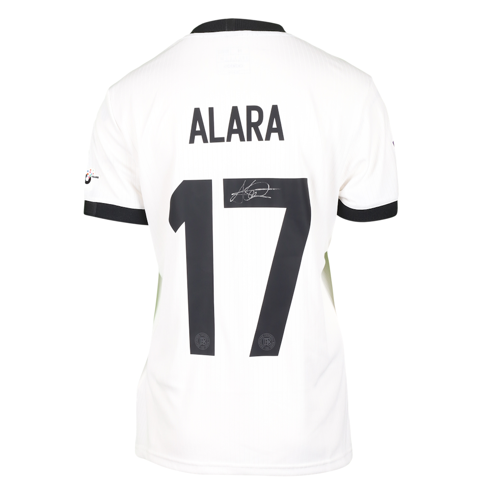 Alara Sehitler Germany W jersey
