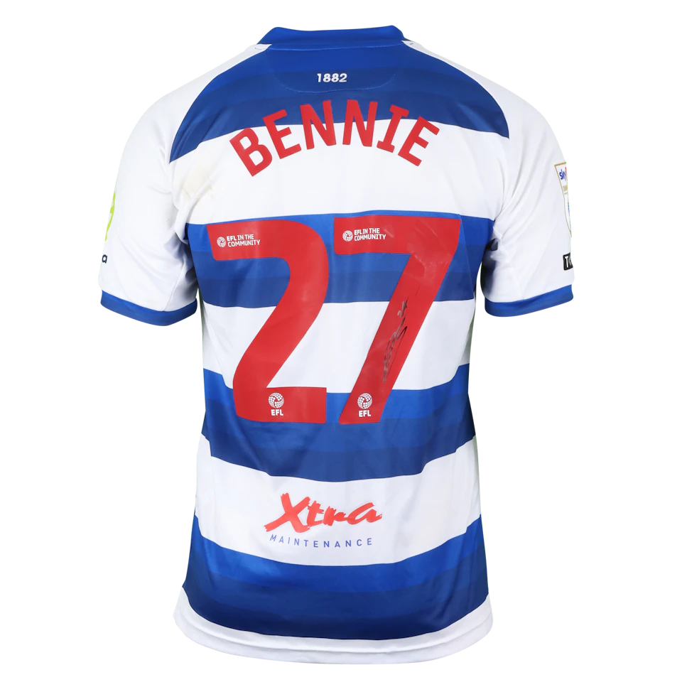 来自Queens Park Rangers的Daniel Bennie球衣