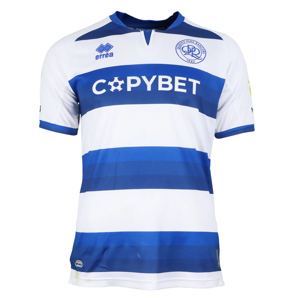 来自Queens Park Rangers的Daniel Bennie球衣