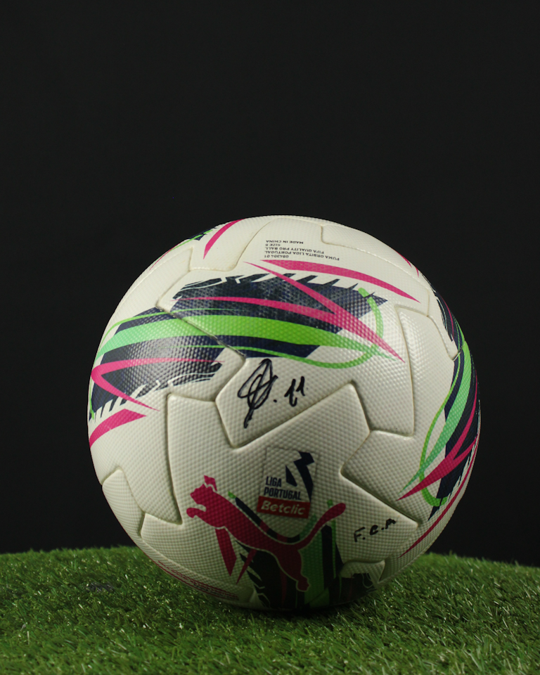 Match Scored Ball `35 - Óscar Aranda