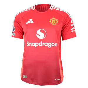 Harry Maguire Manchester United shirt