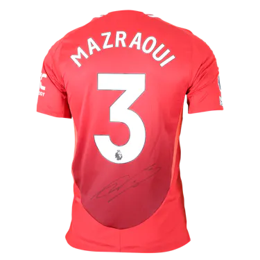 来自Manchester United的Noussair Mazraoui球衣