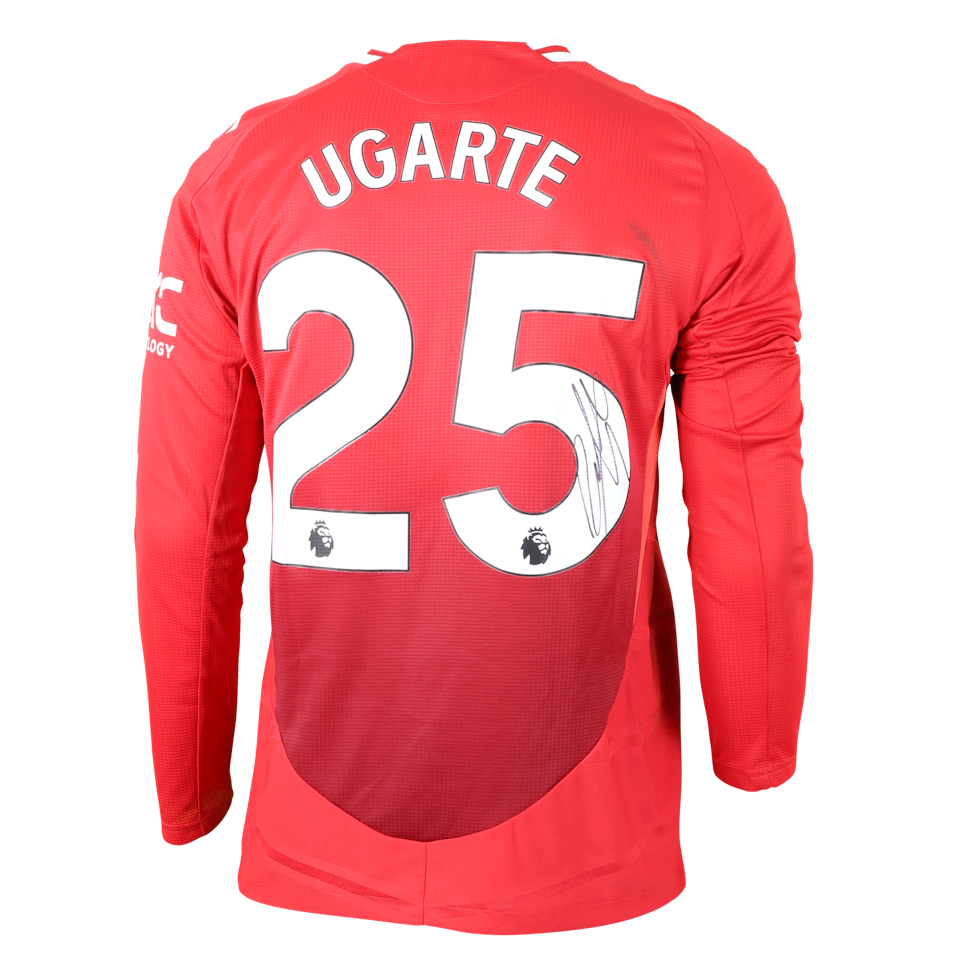 Manuel Ugarte  Manchester United camisa.