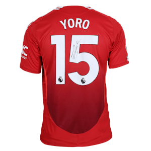 Leny Yoro Manchester United camisa.