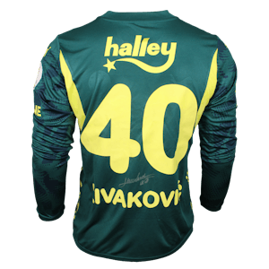 Dominik Livaković Fenerbahçe shirt