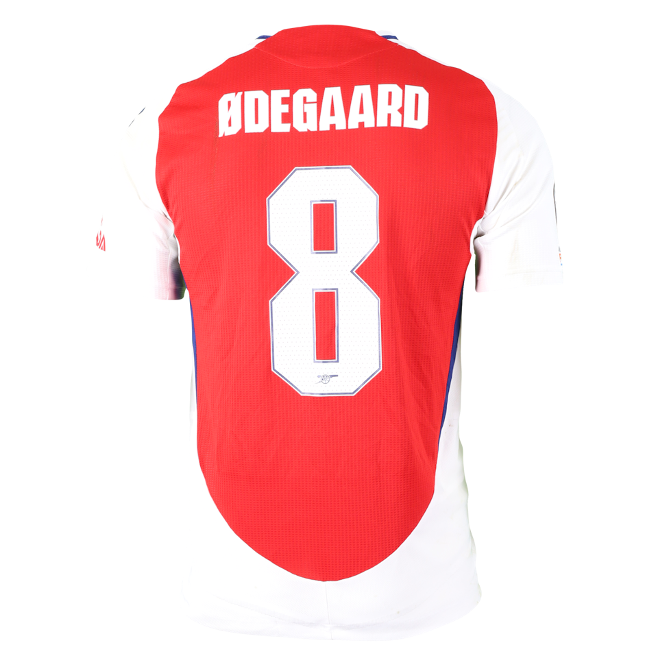 Martin Ødegaard Arsenal shirt