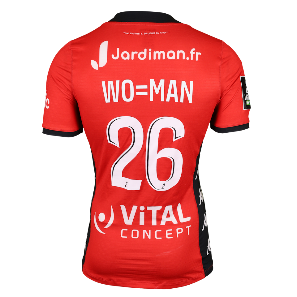 Matthis Riou En Avant Guingamp shirt