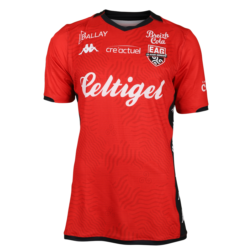 Kalidou Sidibé En Avant Guingamp shirt