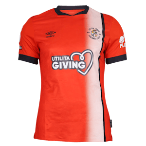 Amari'i Bell Luton Town jersey