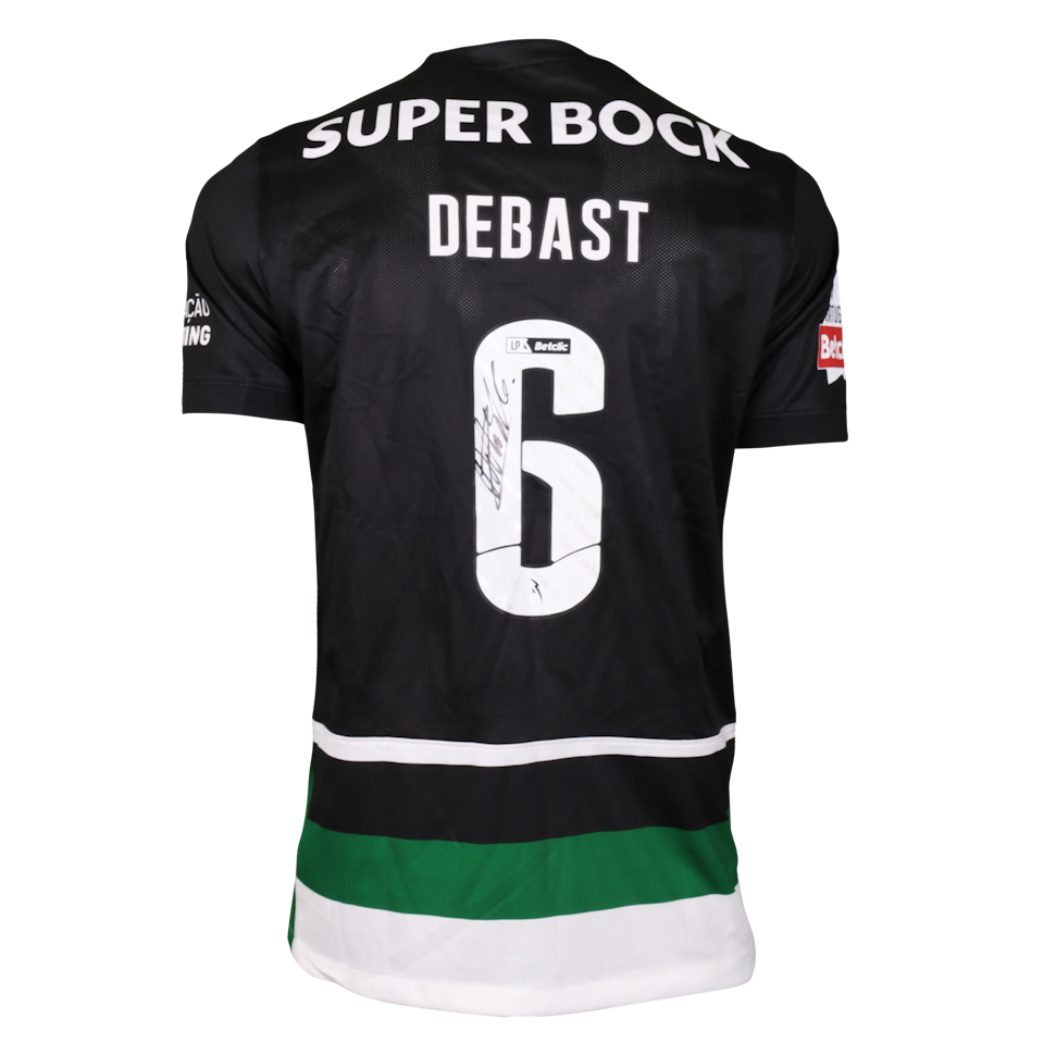 Zeno Debast Sporting CP shirt
