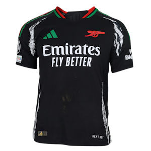 Bukayo Saka Arsenal jersey