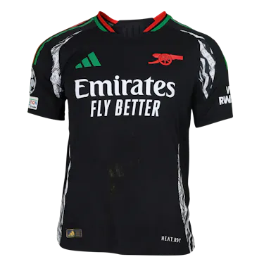 Arsenal 팀의 Bukayo Saka 셔츠