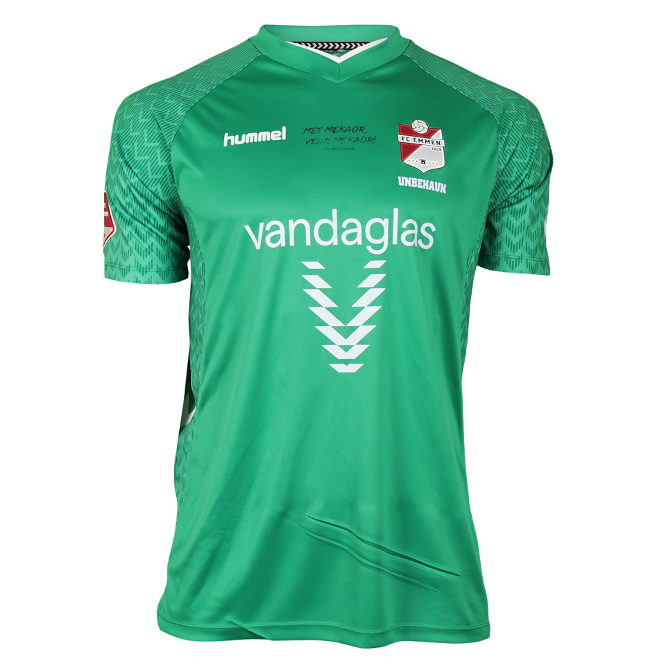 Luca Unbehaun FC Emmen shirt