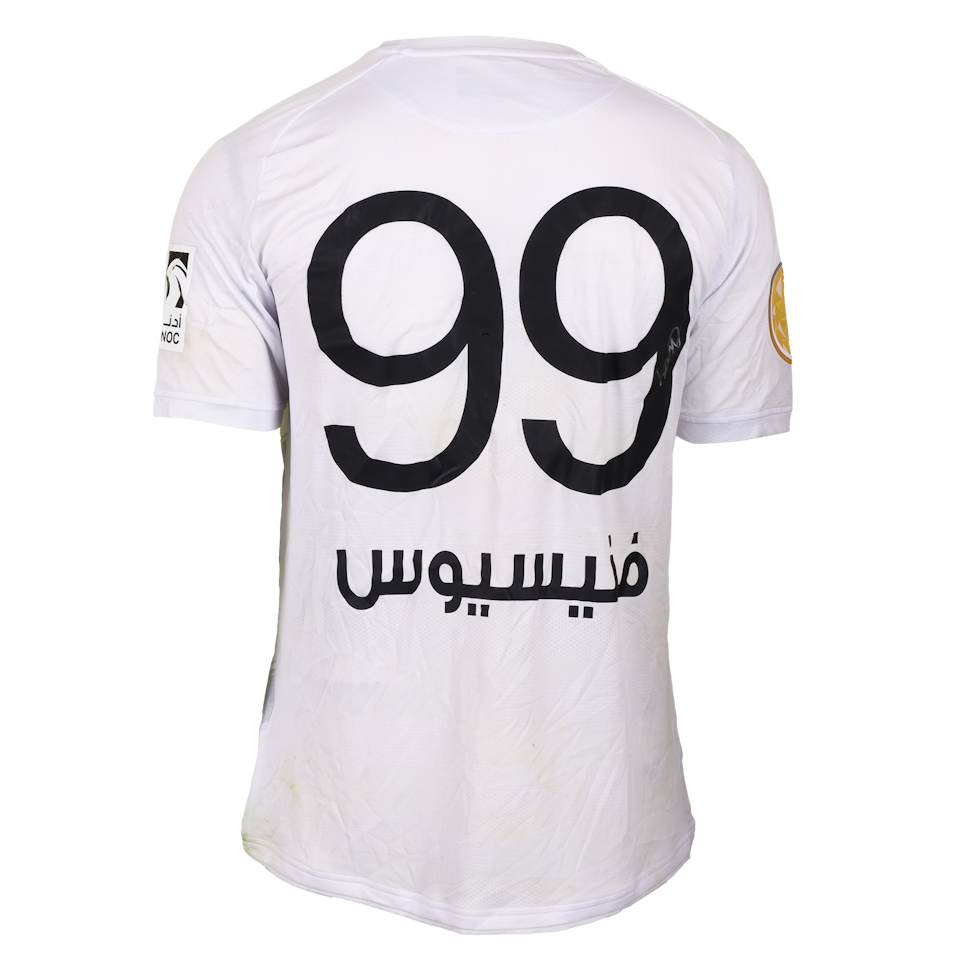Vinicius Silveira de Mello Al Jazira jersey