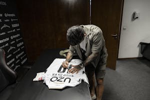 Tiago Rafael Maia da Silva Vitória SC camisa.