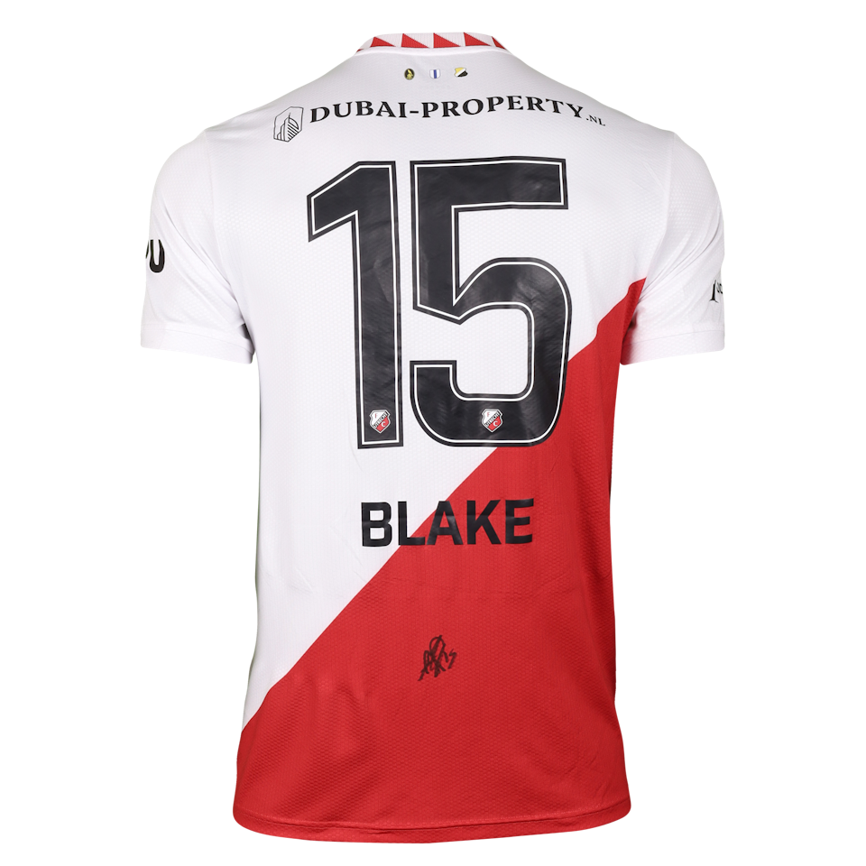 Adrian Blake FC Utrecht shirt