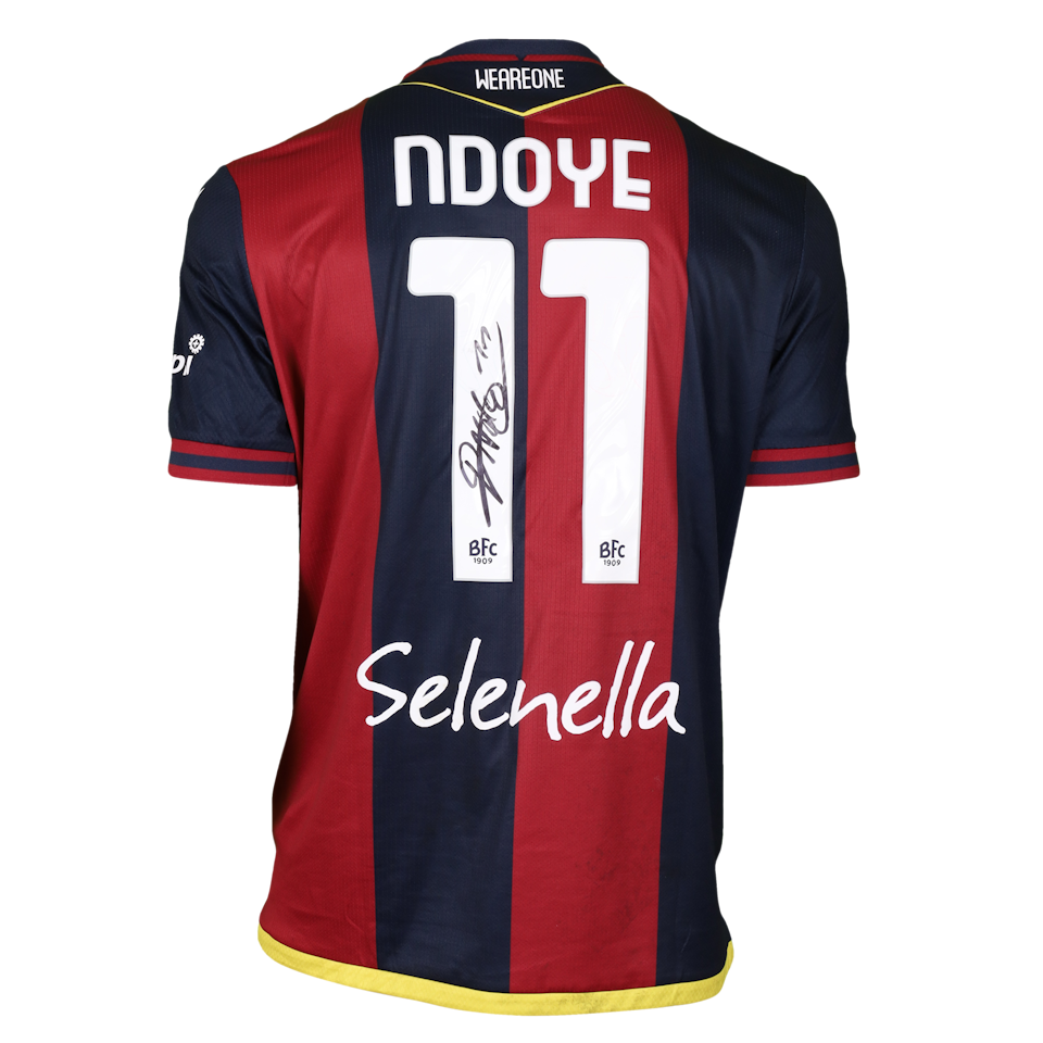 Bologna Fc 1909 팀의 Dan Ndoye 셔츠