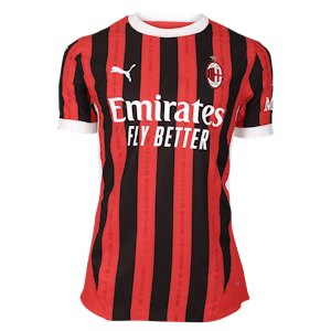 Theo Hernández AC Milan forması