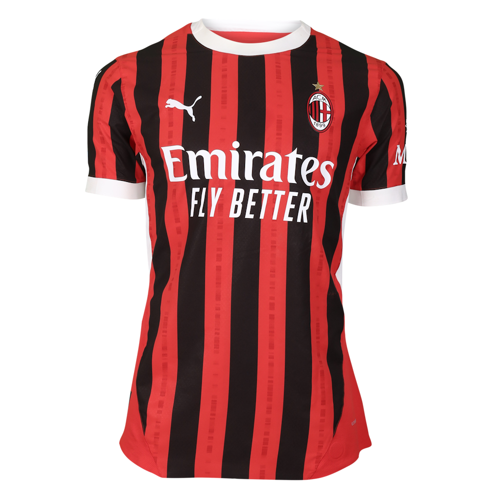 Theo Hernández AC Milan forması