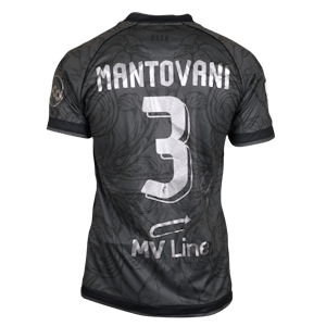 Valerio Mantovani S.S.C. Bari shirt