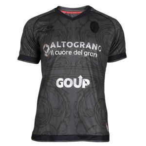 Valerio Mantovani S.S.C. Bari shirt
