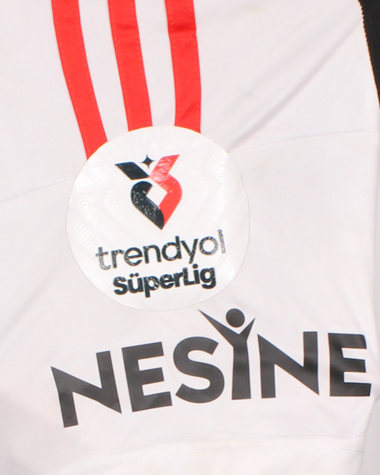 Gabriel Paulista Beşiktaş JK shirt