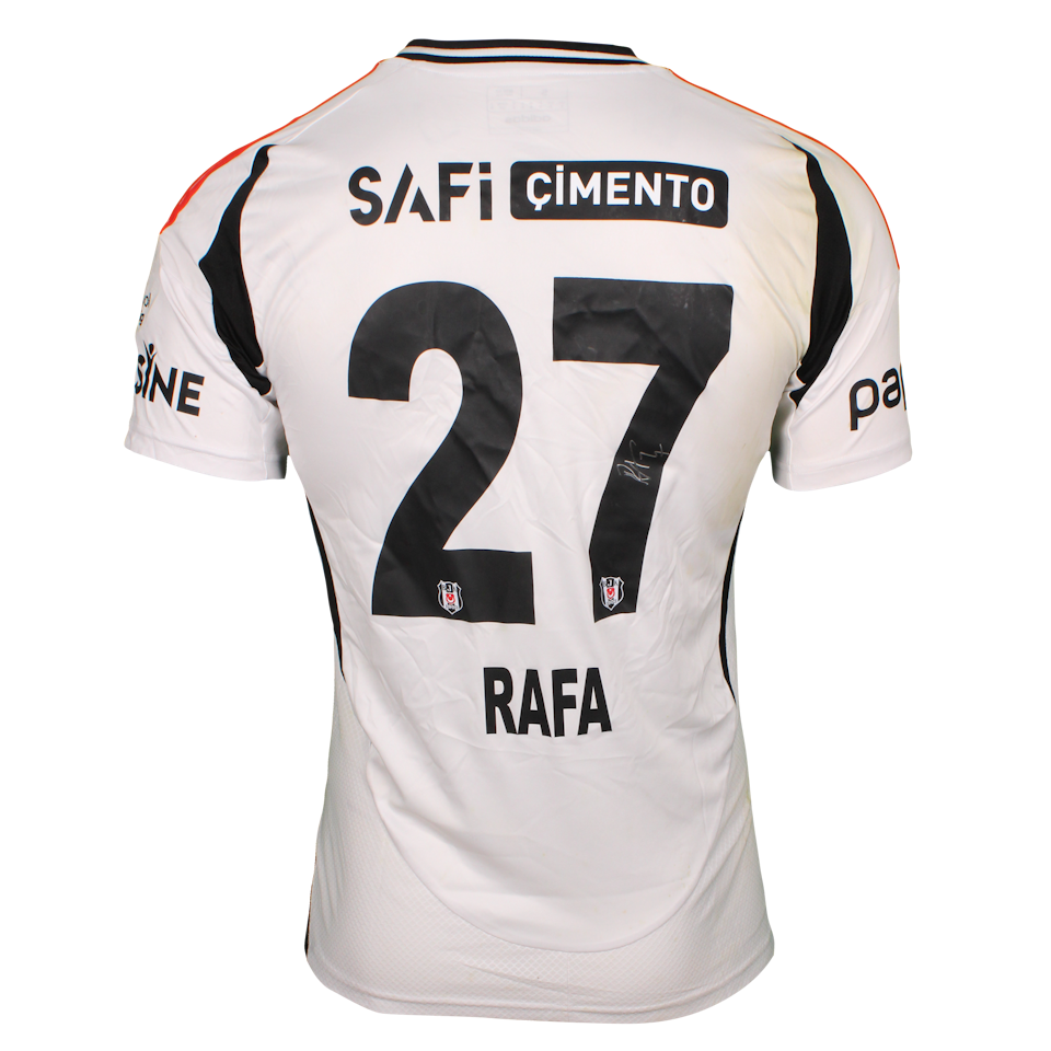 Beşiktaş JK 팀의 Rafa Silva 셔츠