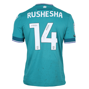 Tivonge Rushesha Reading shirt
