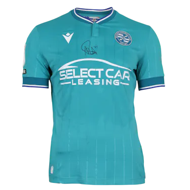 Adrian Akande Reading shirt