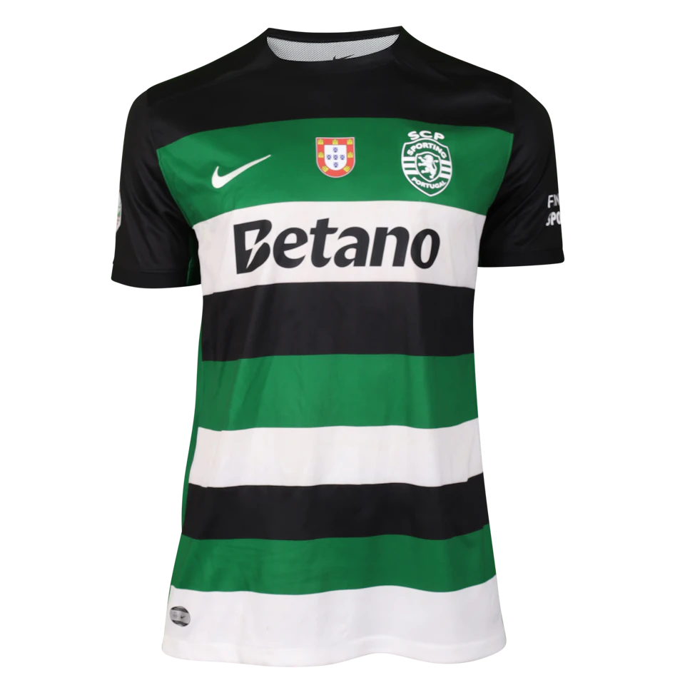 Zeno Debast Sporting CP shirt