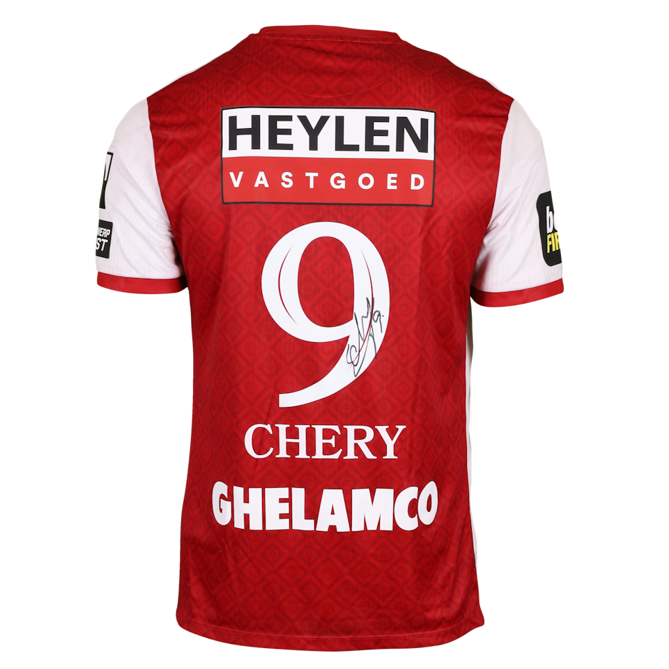 Tjaronn Chery Royal Antwerp FC shirt