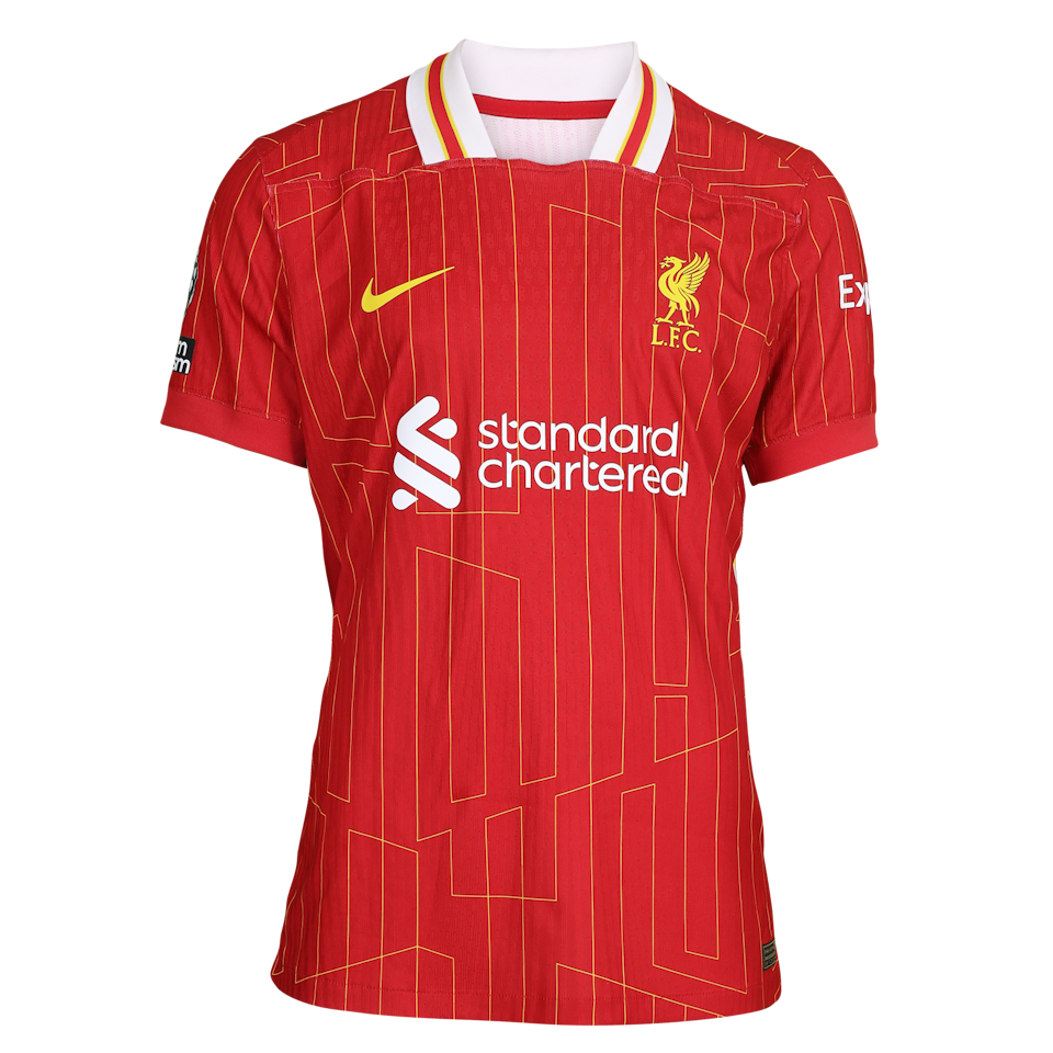 来自Liverpool的Ibrahima Konaté球衣