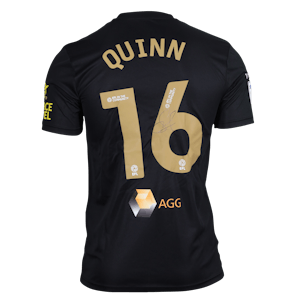 Stephen Quinn Mansfield Town shirt