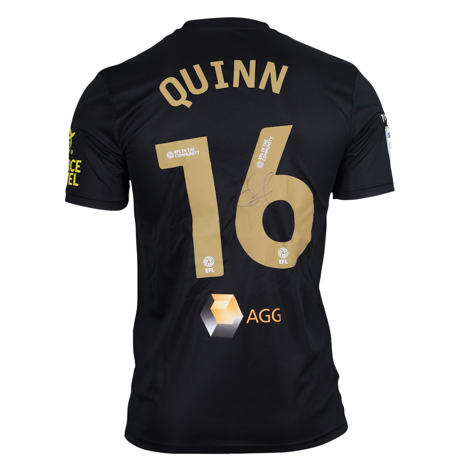 Stephen Quinn Mansfield Town shirt