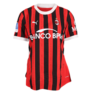 Nikola Karczewska AC Milan shirt