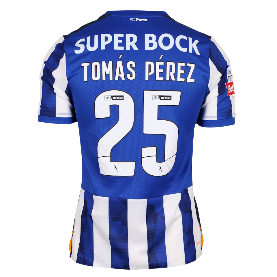 Tomás Pérez FC Porto shirt