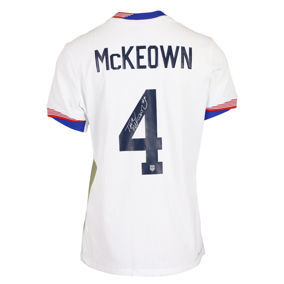 Tara McKeown United States W shirt