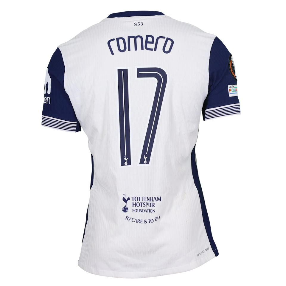 Cristian Romero Tottenham Hotspur shirt