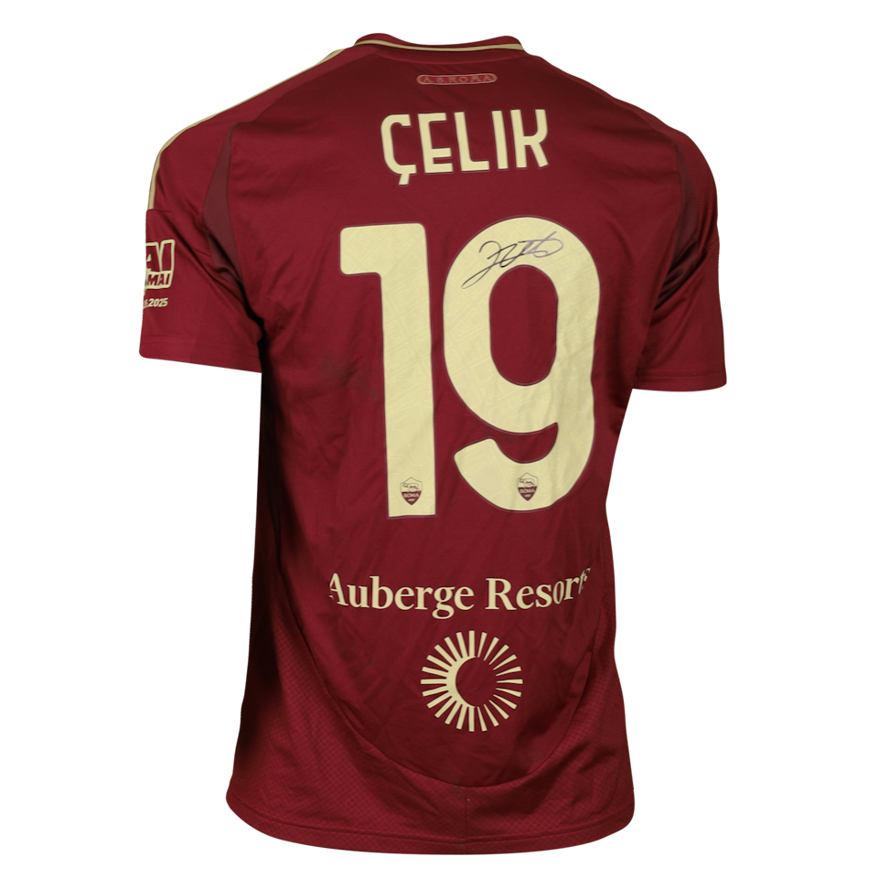 Zeki Çelik AS Roma shirt