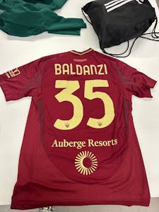 Tommaso Baldanzi AS Roma shirt